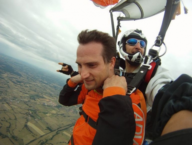  Después de abrir el paracaídas 